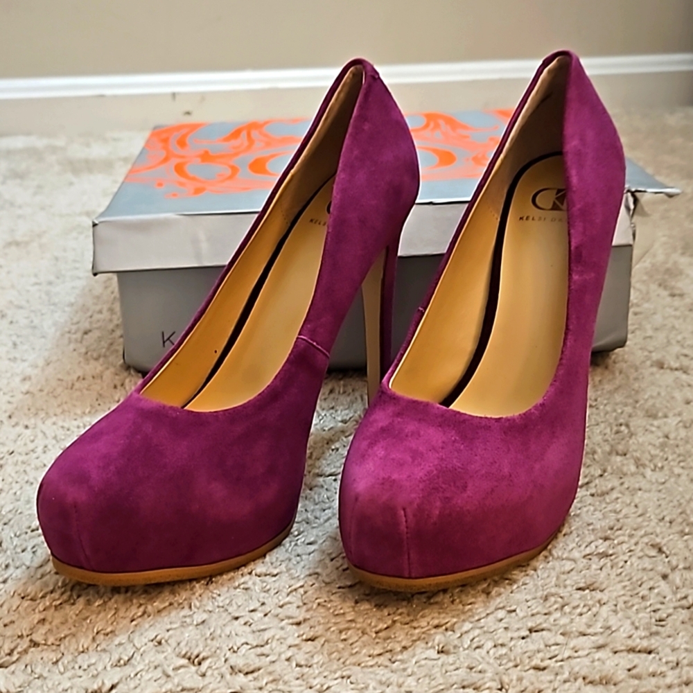 Kelsi Dagger Stilettos